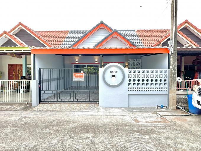 บ้านพร้อมอยู่ สวนเสือศรีราชา